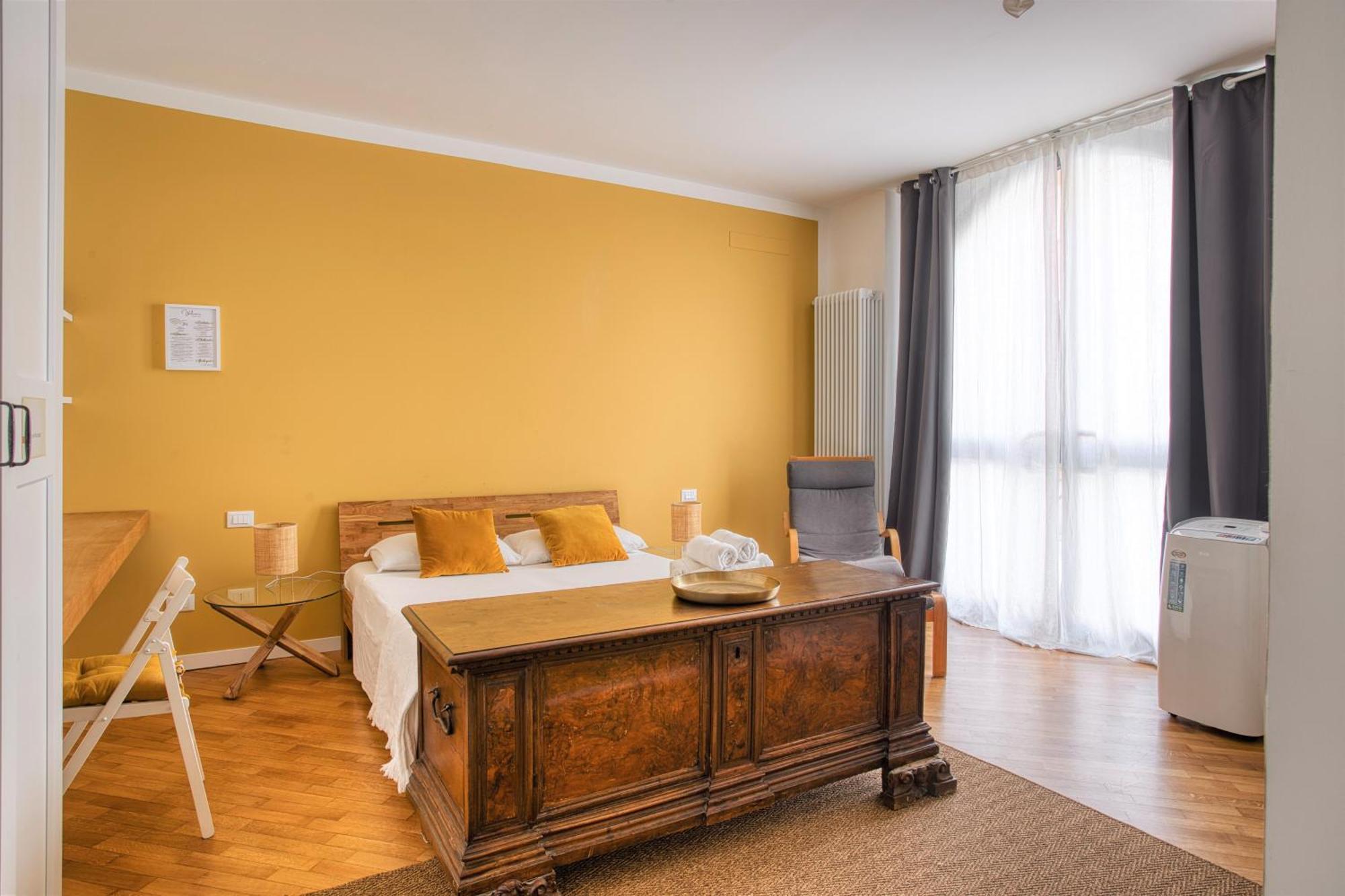 Charming Apartment In Tortona Navigli District Milaan Buitenkant foto