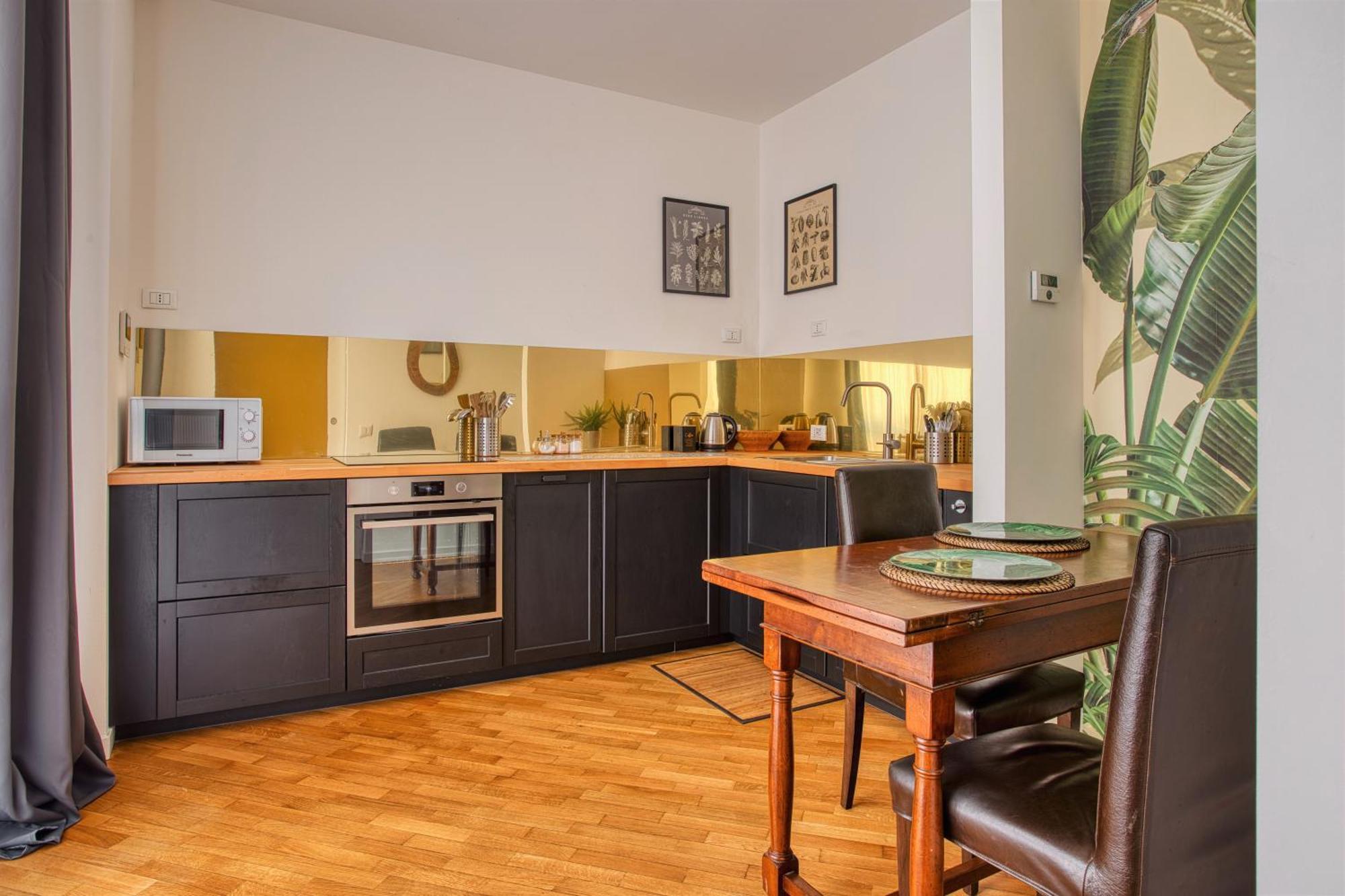 Charming Apartment In Tortona Navigli District Milaan Buitenkant foto