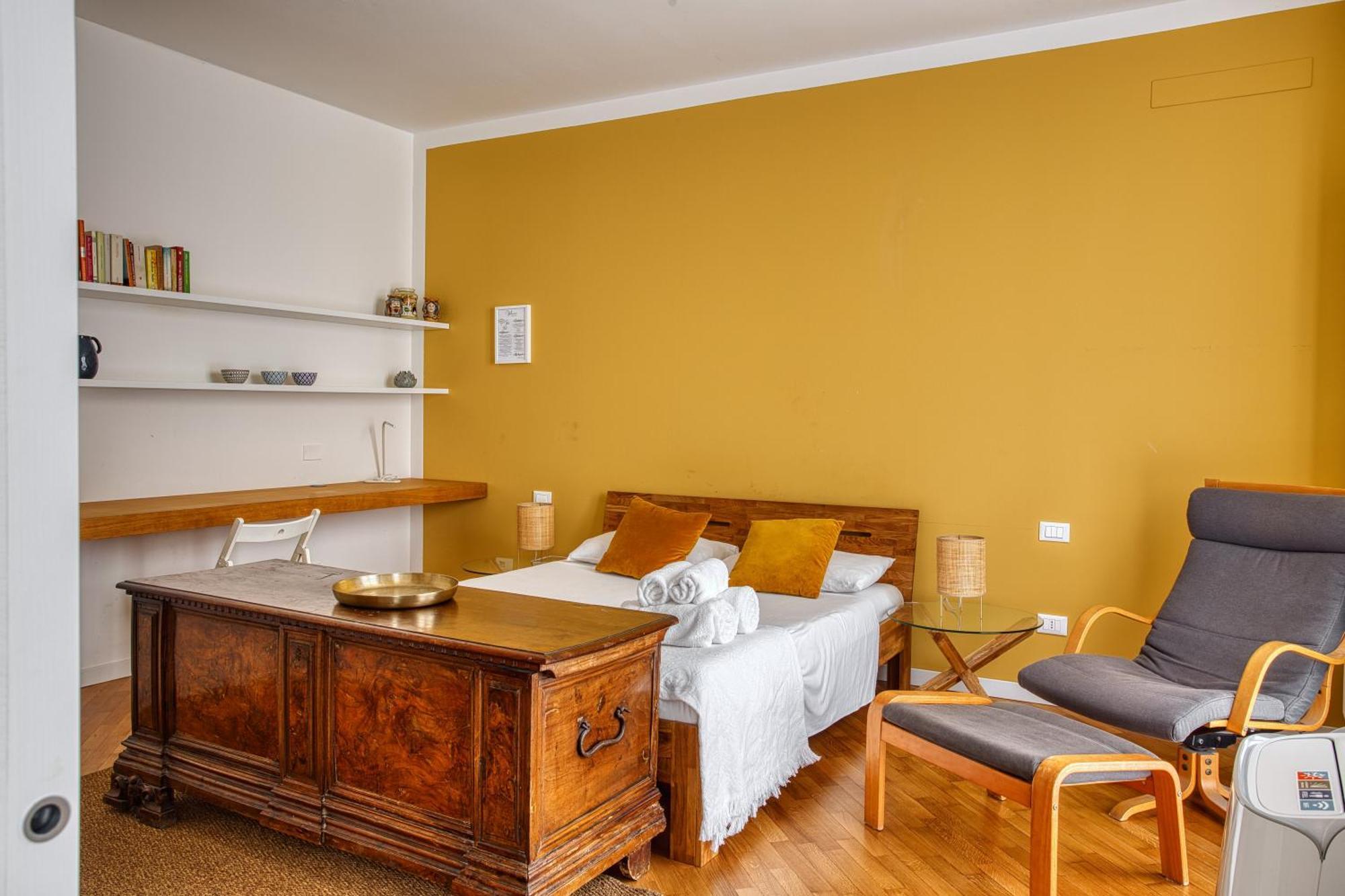 Charming Apartment In Tortona Navigli District Milaan Buitenkant foto